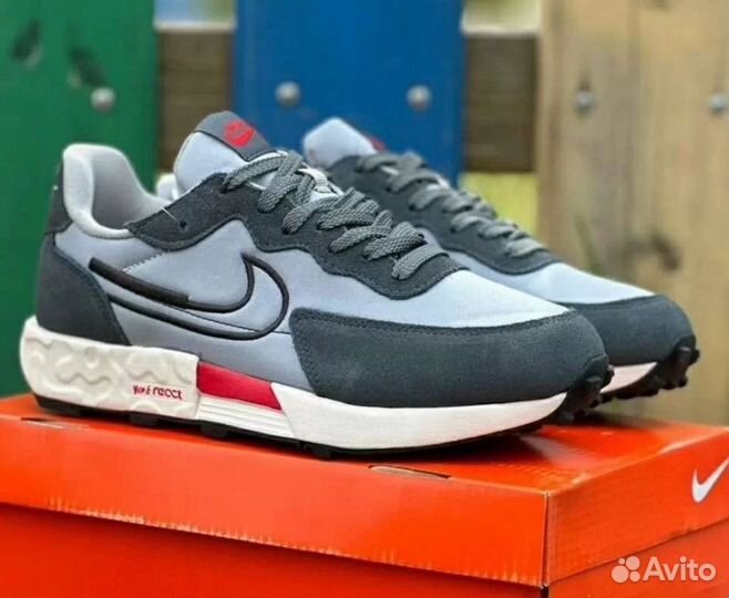 Кроссовки с натуральной замшей