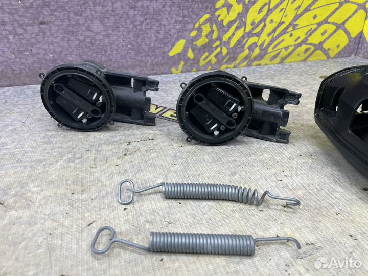 Корпус Электропривод левого зеркала Дастер Ларгус