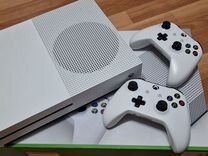 Xbox One s 2 геймпада 1tb