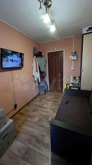 Комната 8 м² в 3-к., 1/9 эт.