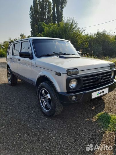 LADA 4x4 (Нива) 1.7 МТ, 2005, 96 000 км
