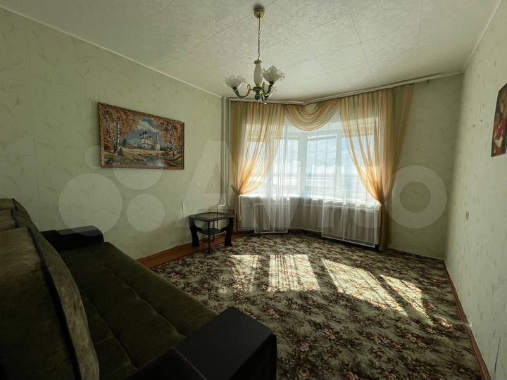 4-к. квартира, 79 м², 9/9 эт.