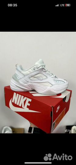 Кроссовки Nike Tekno