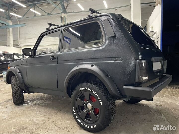 LADA 4x4 (Нива) 1.7 МТ, 2010, 107 000 км