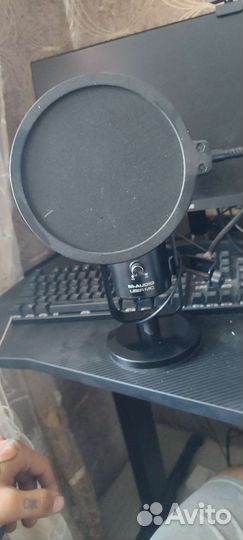 Микрофон Uber m Audio