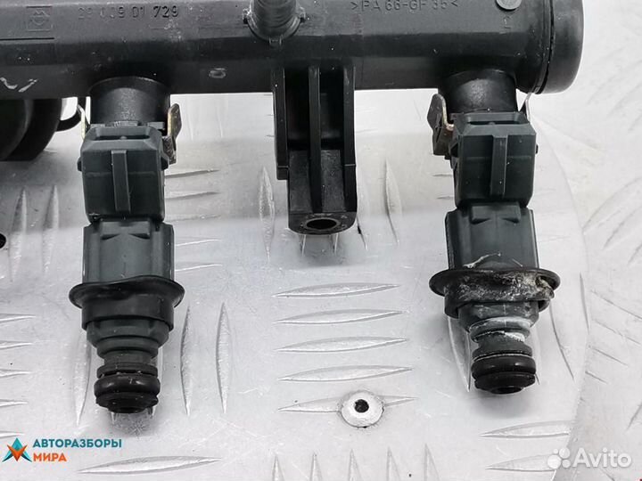 Форсунка Volkswagen Polo 3 1996 030906031J