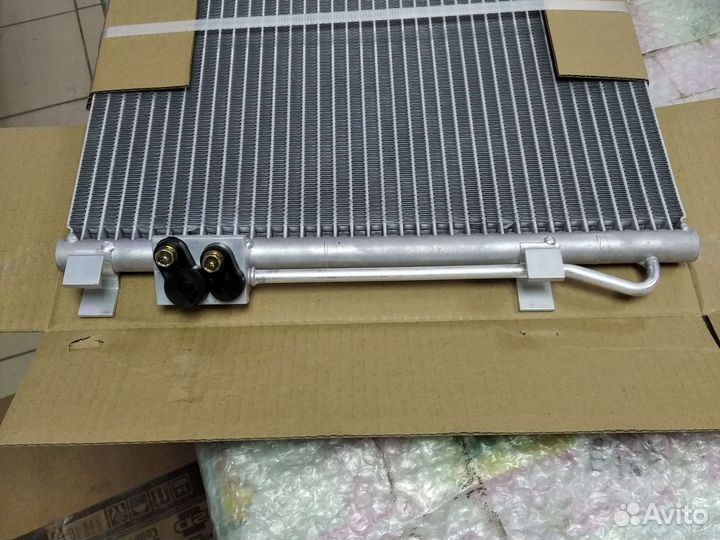 Радиатор кондиционера на Хендай Солярис Киа Рио