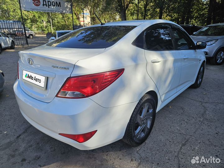 Hyundai Solaris 1.6 AT, 2015, 189 000 км