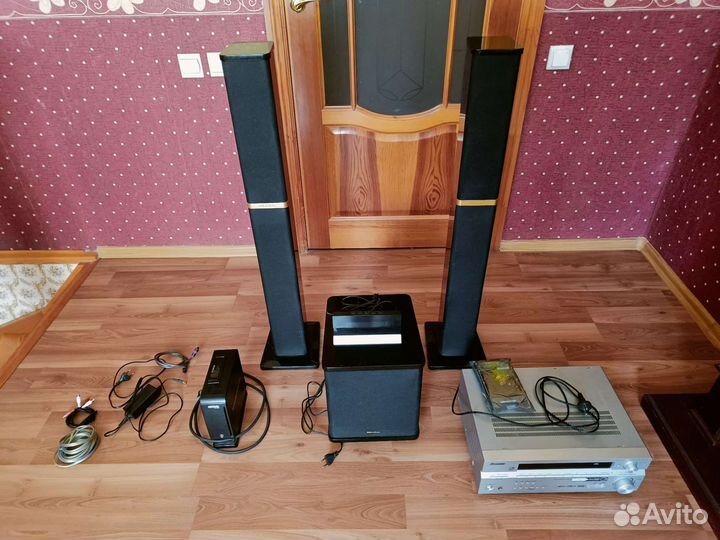 Акустическая система для домашнего кинотеатра