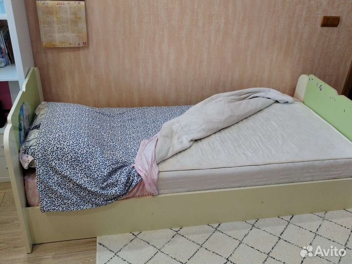 Детская кровать от 3 лет с матрасом бу