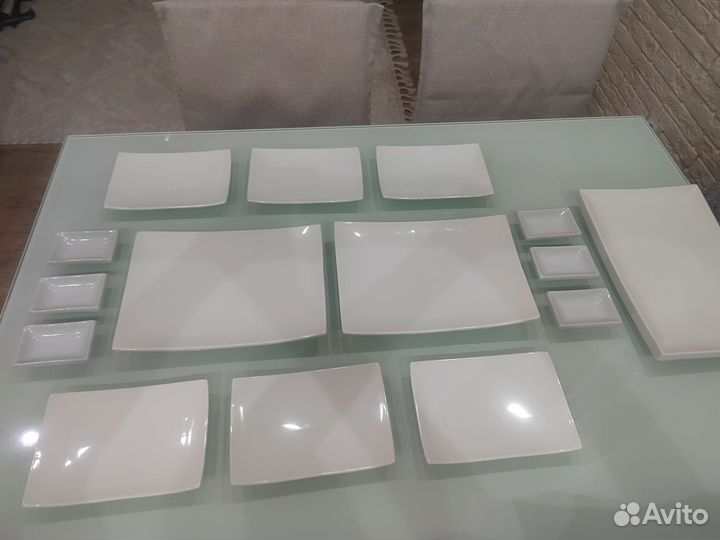 Набор посуды для суши и роллов