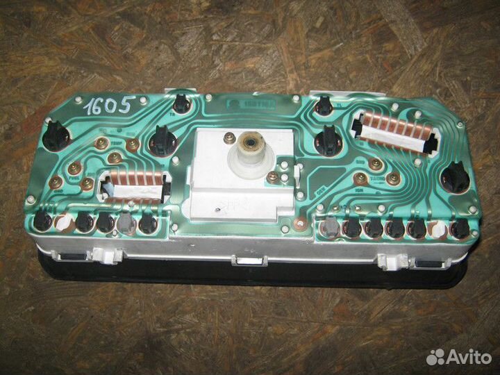 Панель приборов Daewoo Nexia