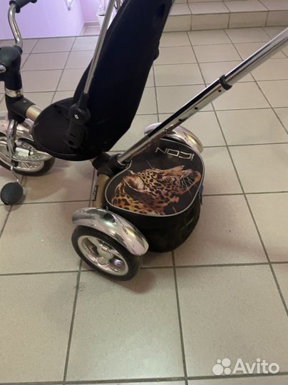 Трехколесный велосипед