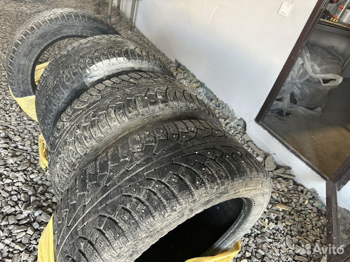 Nokian Tyres Hakkapeliitta 5 SUV 265/50 R20