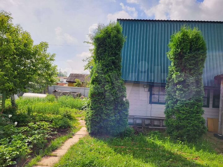 Дом 36 м² на участке 4 сот.