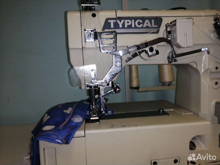 Распошивальная швейная машина typical