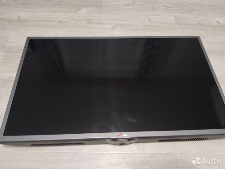 Телевизор lg на запчасти