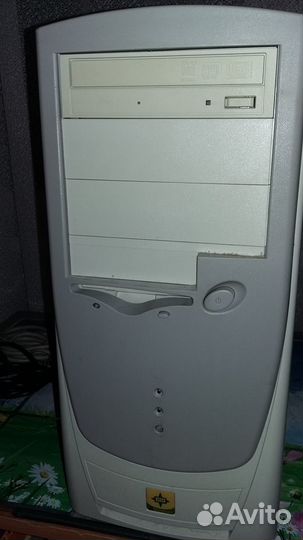 Компьютер