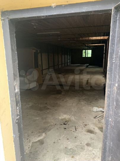 Склад, 300 м²
