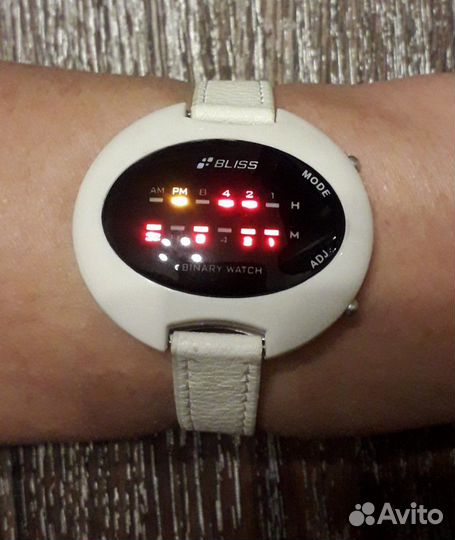 Часы бинарные