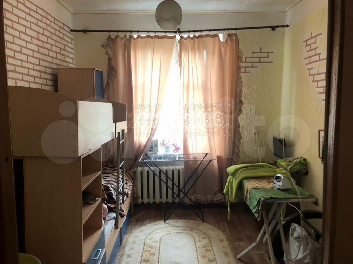 3-к. квартира, 85 м², 1/2 эт.