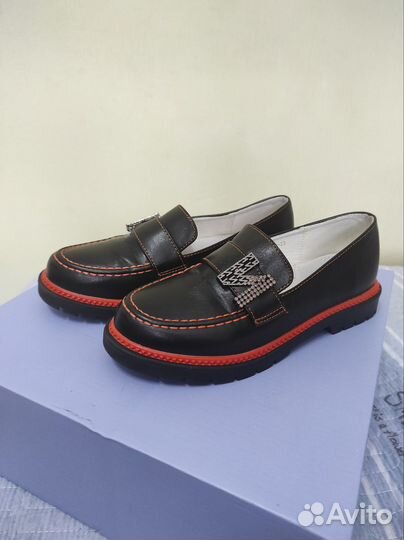 Туфли/мокасины чёрные (р. 34)