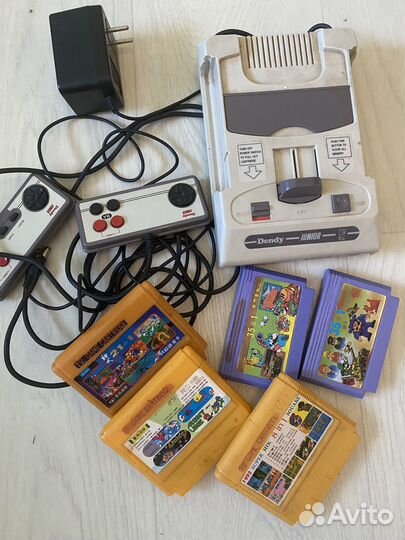 Игровая приставка dendy