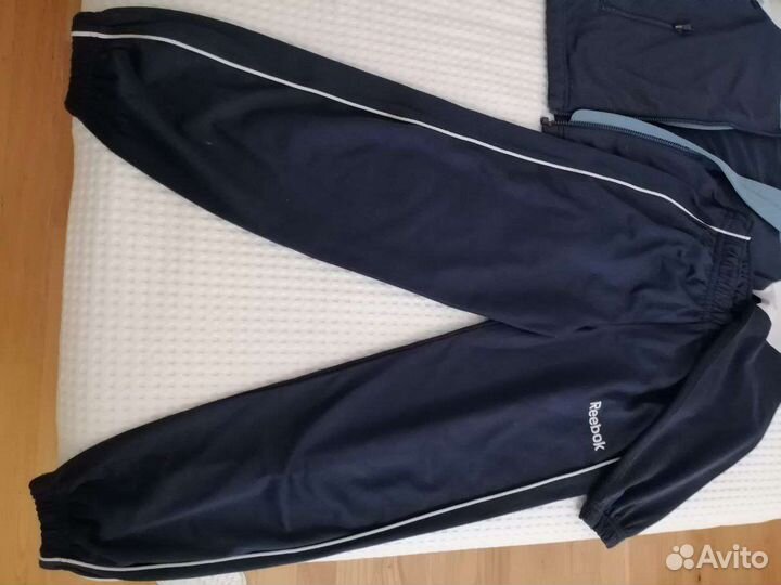 Спортивный костюм на мальчика reebok