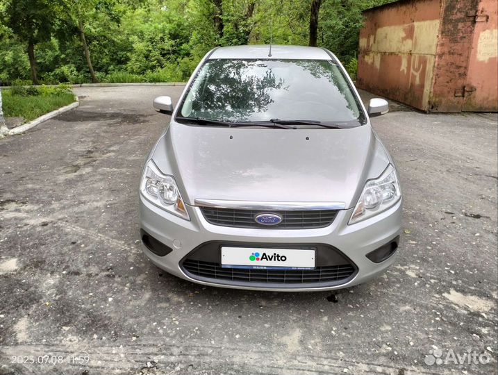 Ford Focus 1.4 МТ, 2011, 138 000 км