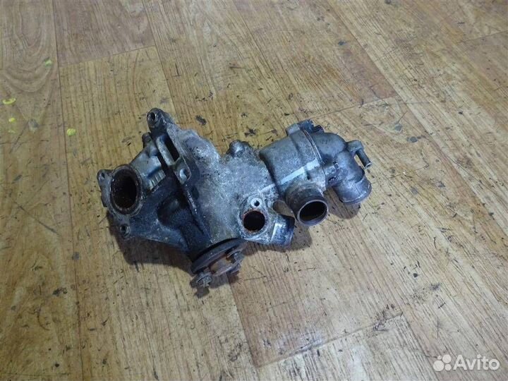 Насос водяной (помпа) Mercedes Benz W202 1993-2000