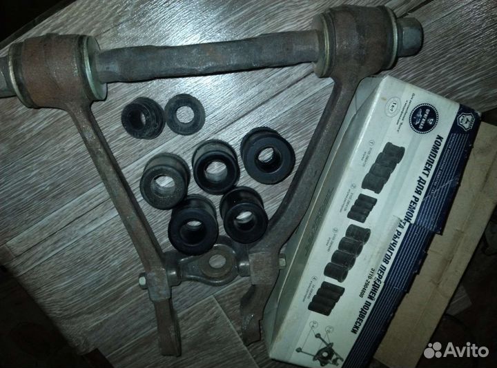 Рычаг Г3102,3110 в сборе, верхнийправый