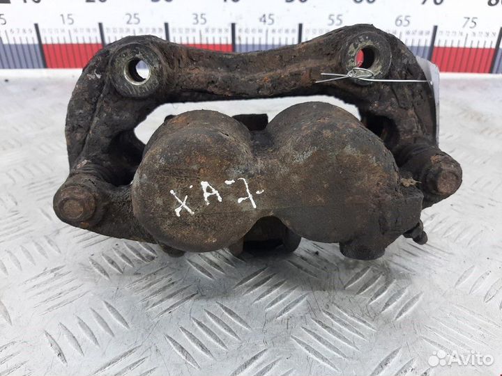 Суппорт передний левый Ford Transit 5 2002 4055820