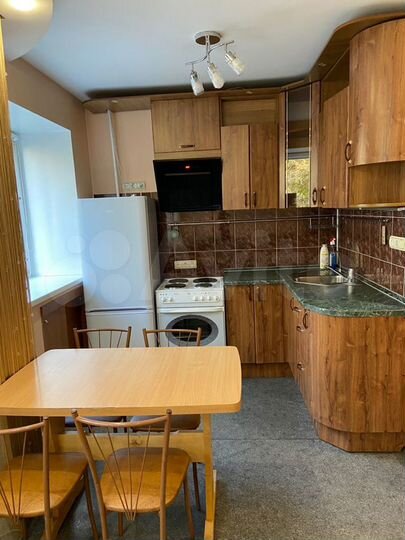 2-к. квартира, 45 м², 3/4 эт.