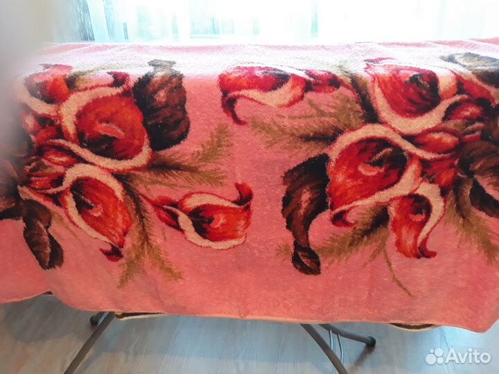 Махровые полотенца новые