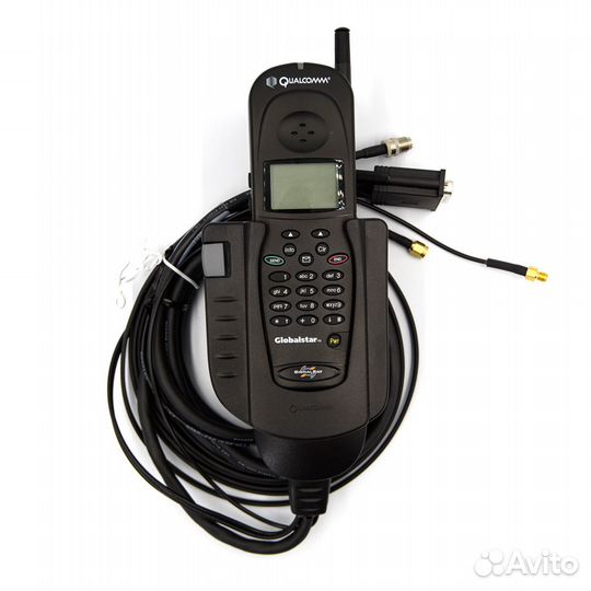 Телефон Qualcomm-1600 c автокомплектом