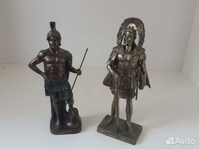 Статуетка. Войн