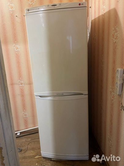 Холодильник lg