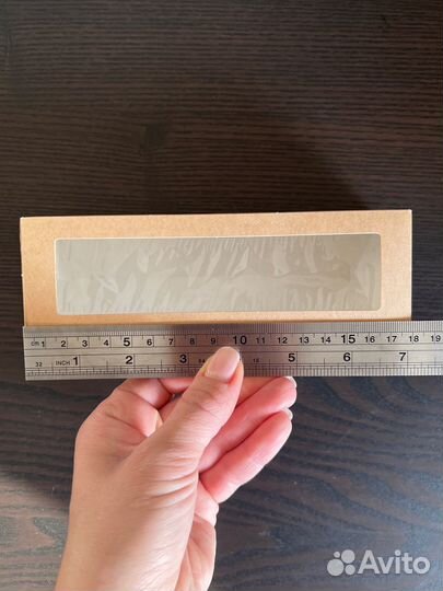 Крафтовая коробка с окошком