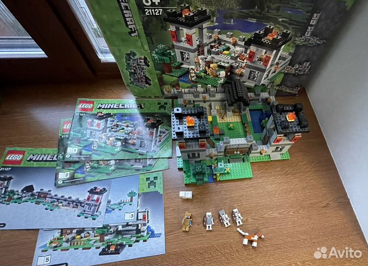 Лего маинкрафт крепость 21127
