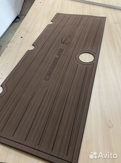 Палубное покрытие на Crownline