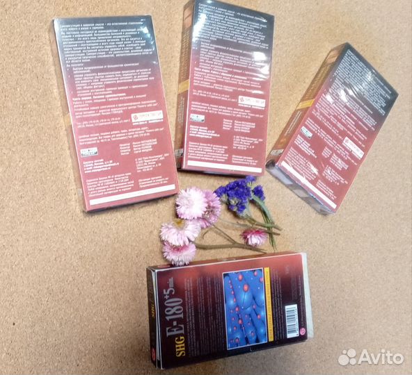 Видеокассеты с записью в упаковке новая