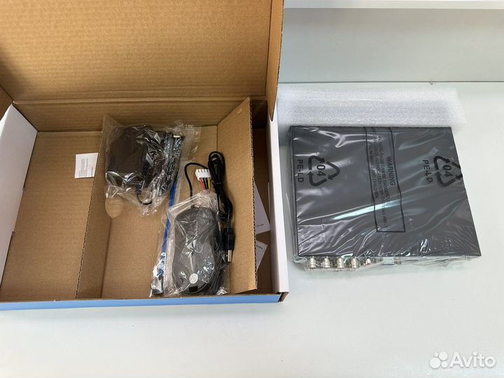 Гибридный видеорегистратор EZ-IP EZ-XVR1B08H