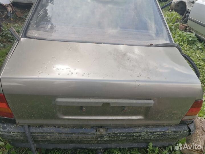 Крышка багажника opel kadett