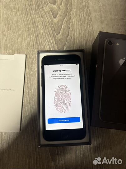 iPhone 8, 64 ГБ