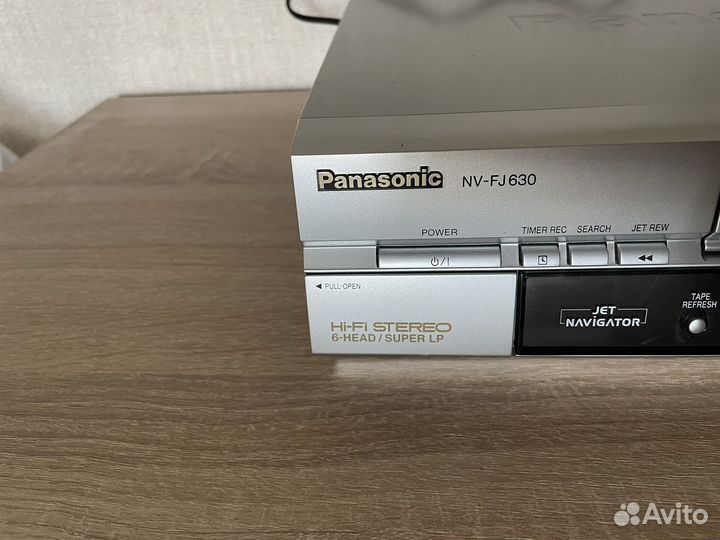 Видеамагнитофон Panasonic HI FI