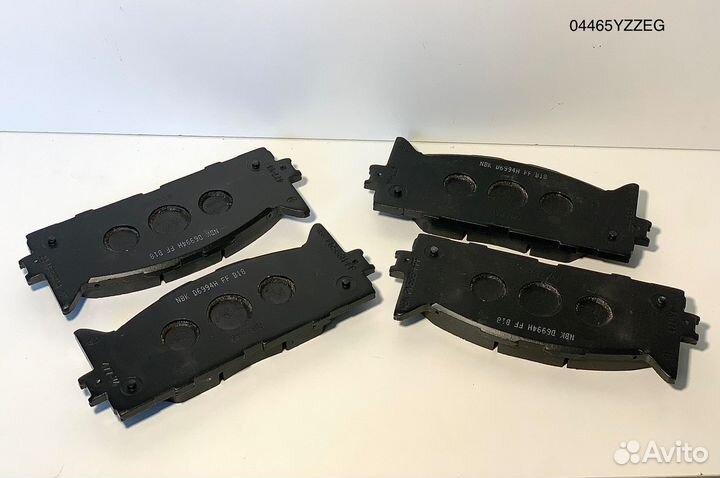 Колодки тормозные передние Toyota 04465yzzeg