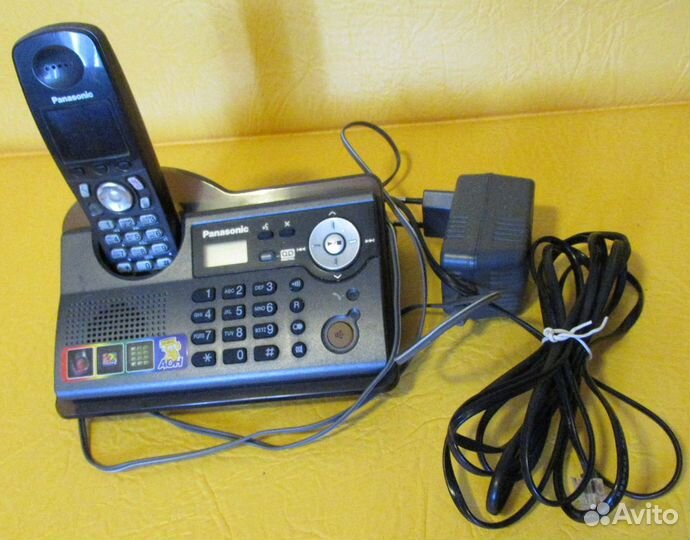 Радиотелефон Panasonic KX-TCD345RUT аккум ааа