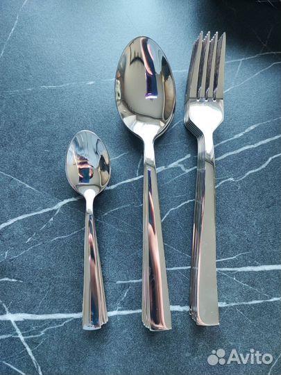 Набор столовых приборов новый