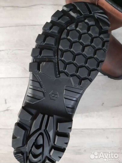 Мужские кожаные сапоги