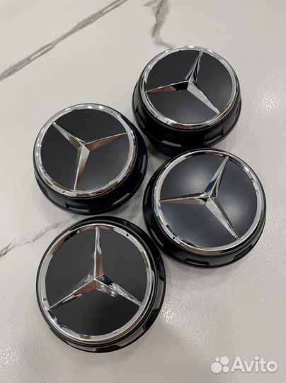 Колпачки закручивающиеся черные Mercedes AMG 67 мм
